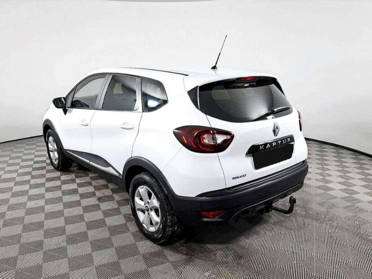 Renault Kaptur с пробегом — 2018 год. Фото: #6