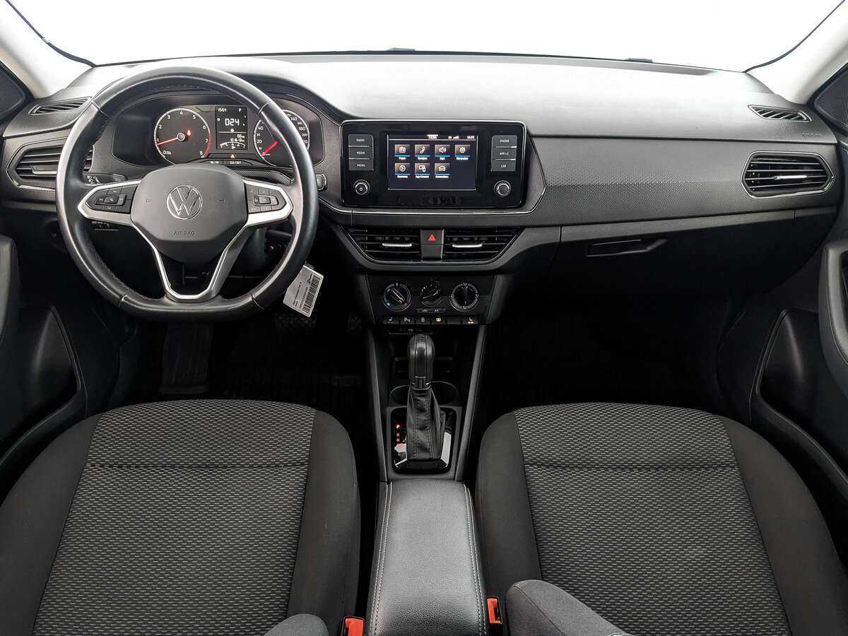 Volkswagen Polo с пробегом — 2021 год. Фото: #6