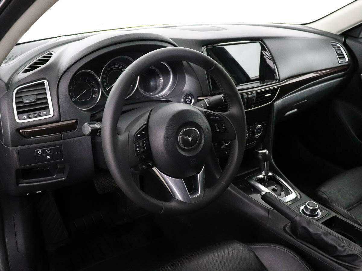 Mazda 6 с пробегом — 2014 год. Фото: #6