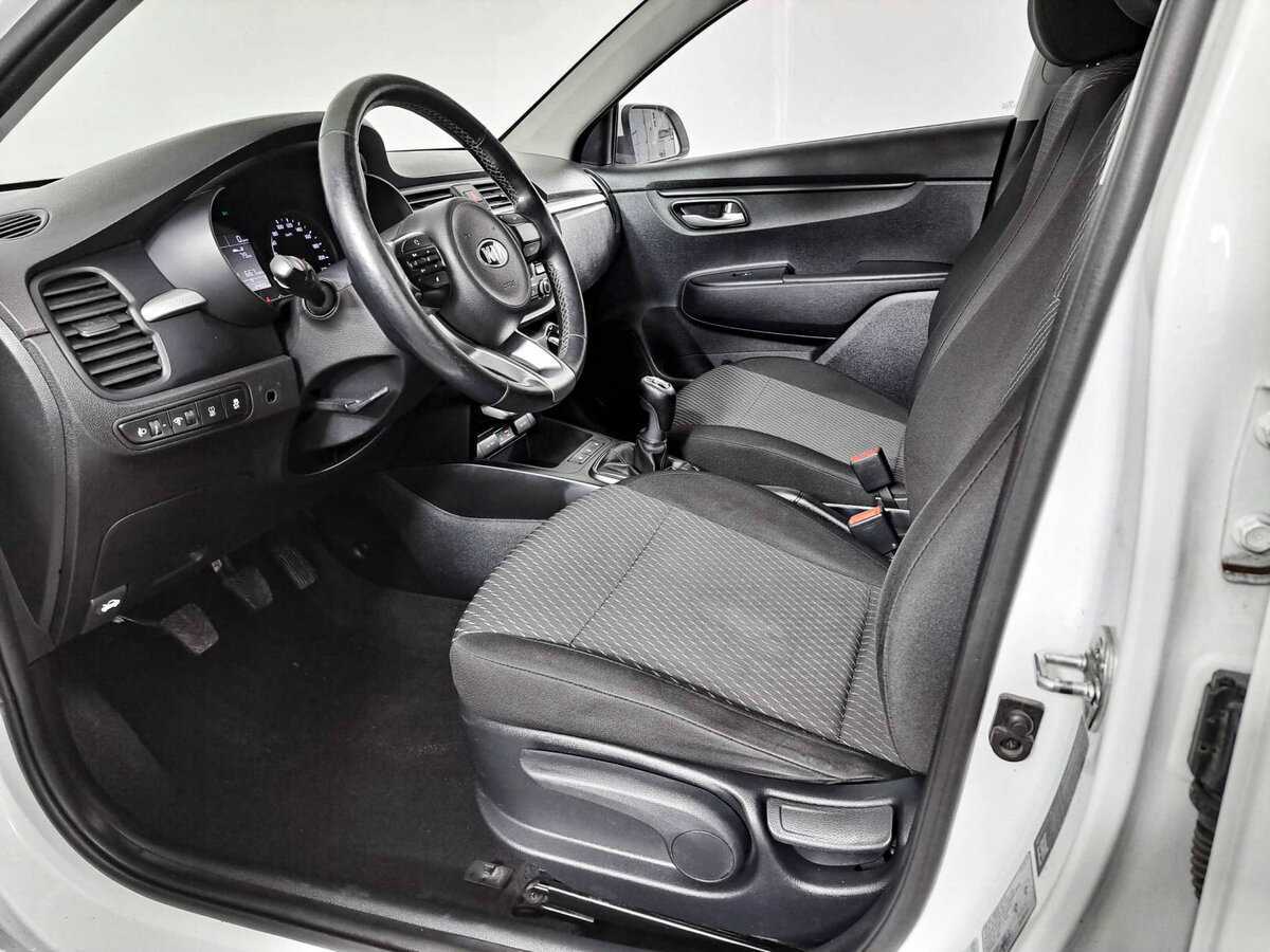 Kia Rio с пробегом — 2018 год. Фото: #15
