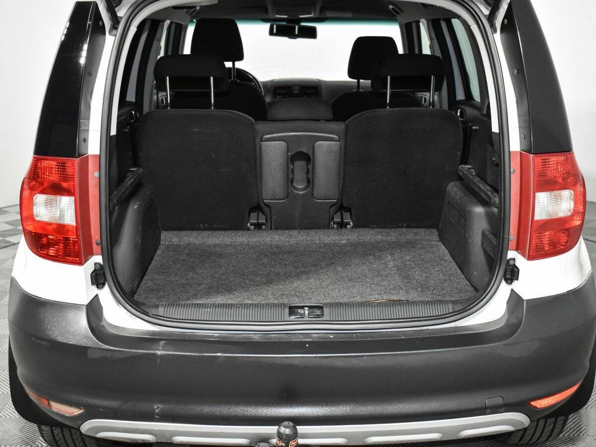 Skoda Yeti с пробегом — 2013 год. Фото: #16