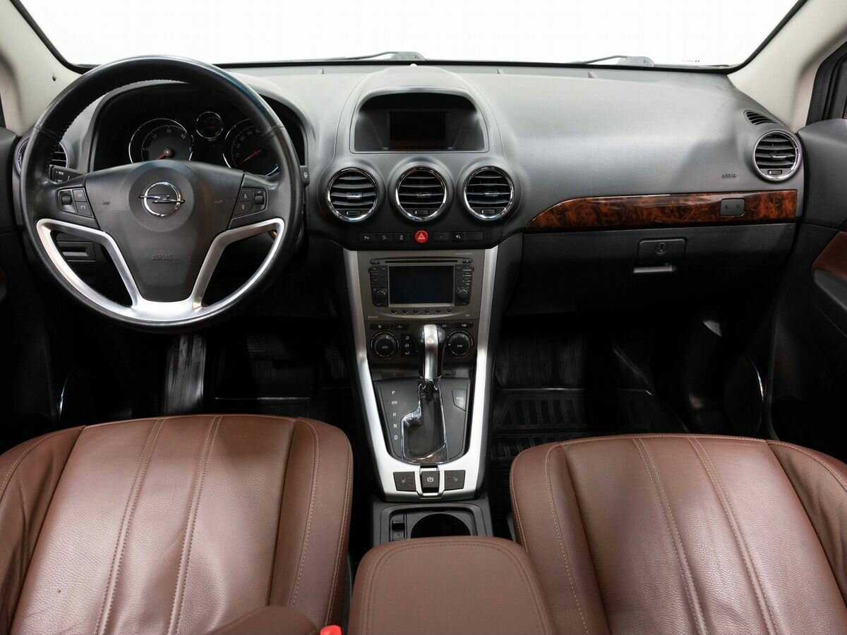 Opel Antara с пробегом — 2015 год. Фото: #13