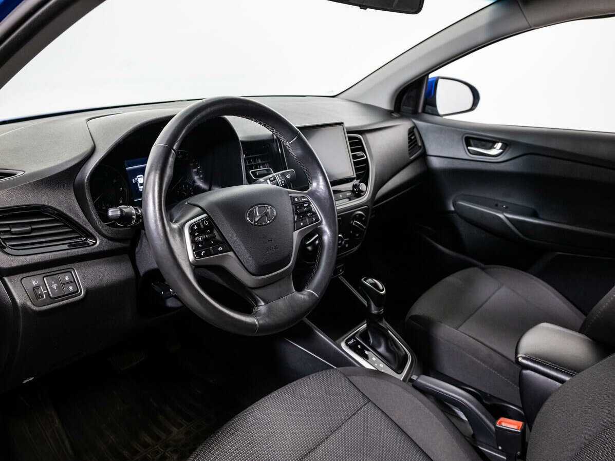 Hyundai Solaris с пробегом — 2020 год. Фото: #10