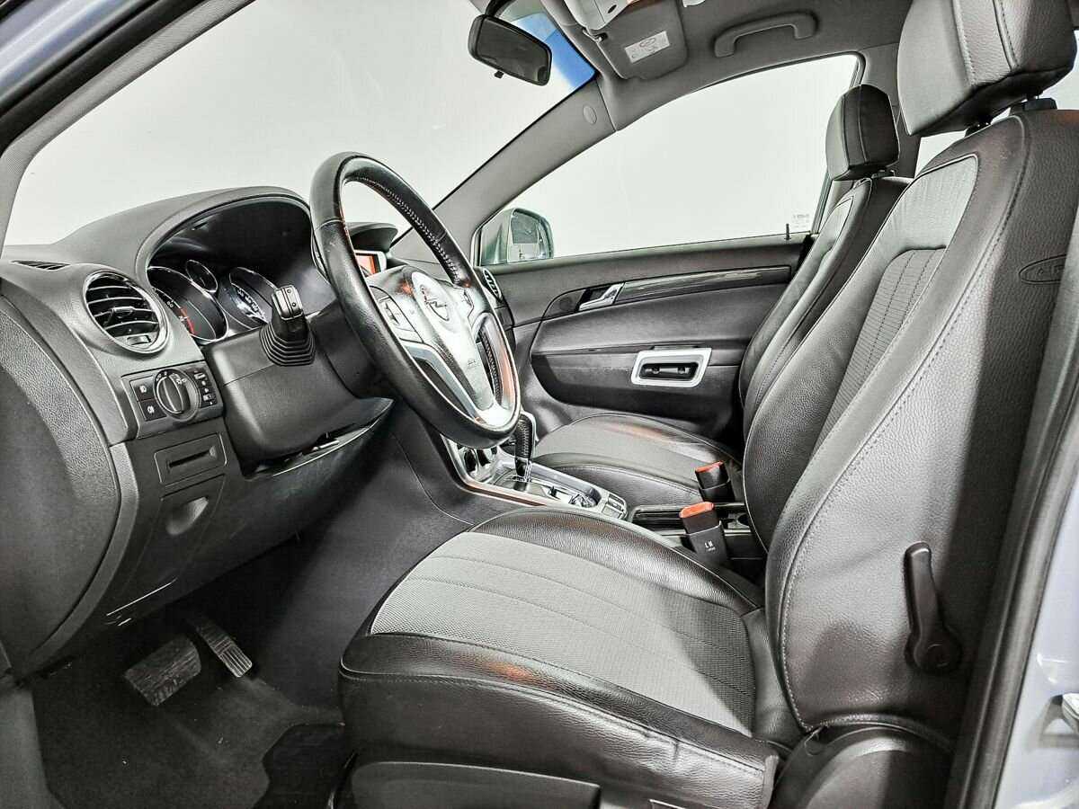 Opel Antara с пробегом — 2013 год. Фото: #9