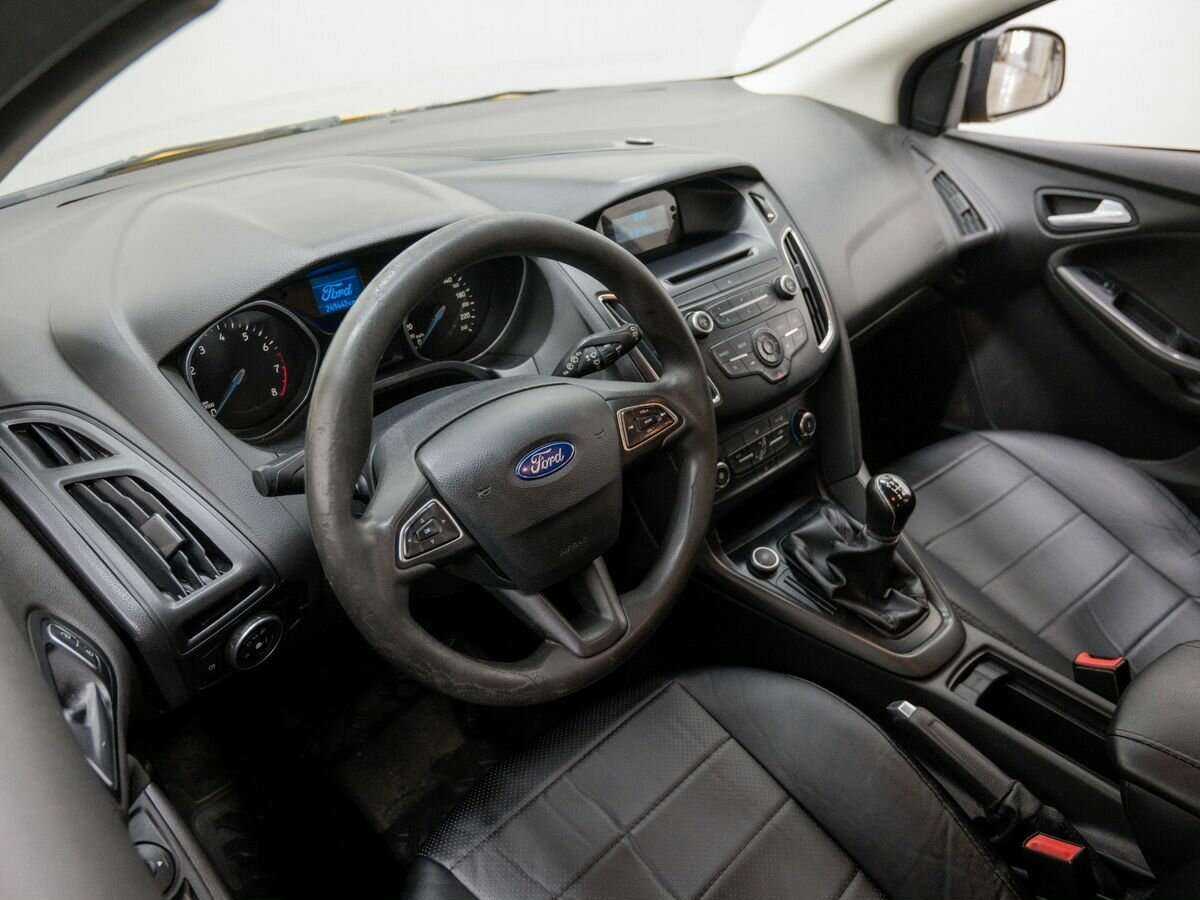 Ford Focus с пробегом — 2016 год. Фото: #11