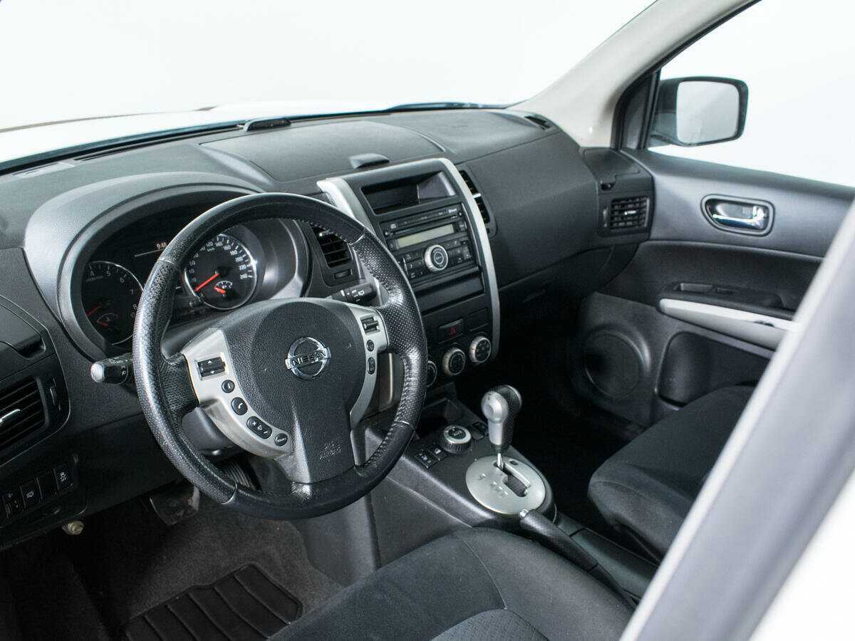 Nissan X-Trail с пробегом — 2012 год. Фото: #11