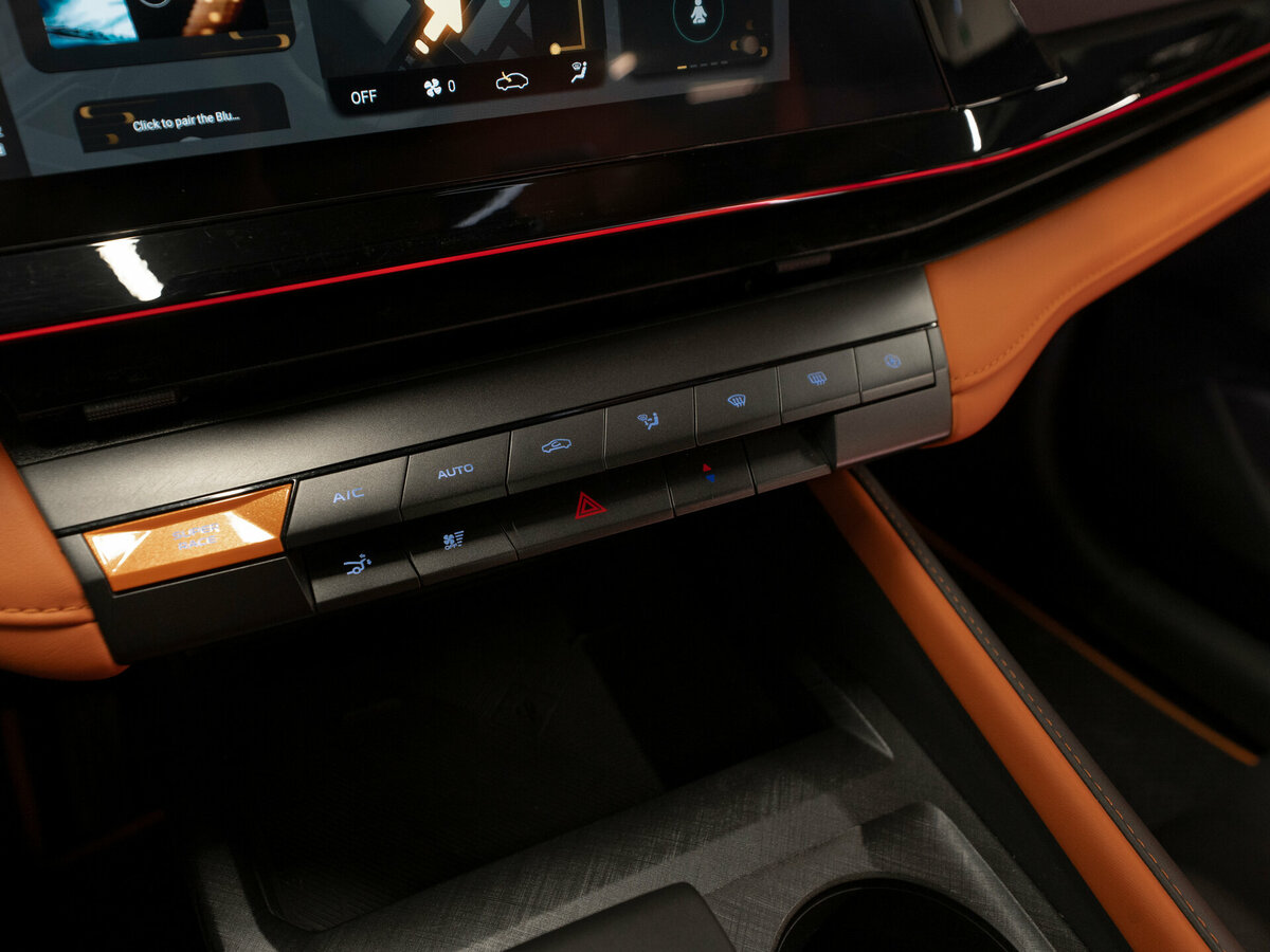 Changan UNI-V с пробегом — 2023 год. Фото: #18