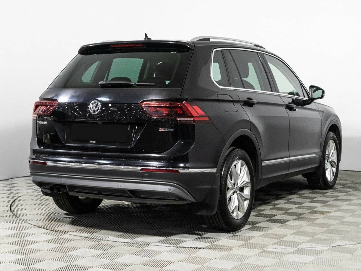 Volkswagen Tiguan с пробегом — 2018 год. Фото: #4