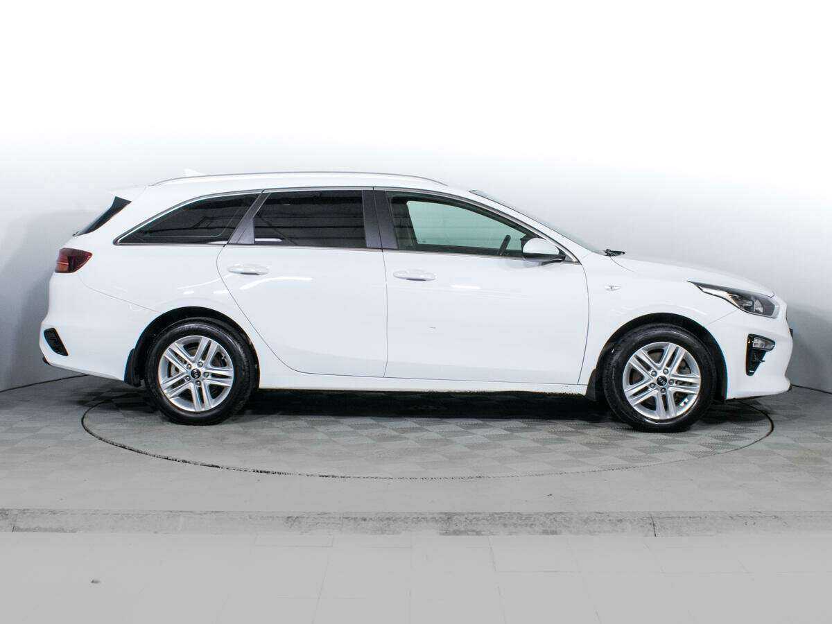 Kia Ceed с пробегом — 2020 год. Фото: #3