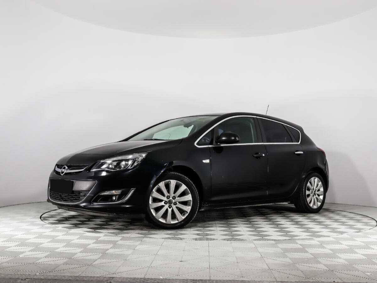 Opel Astra с пробегом — 2013 год. Посмотреть фото