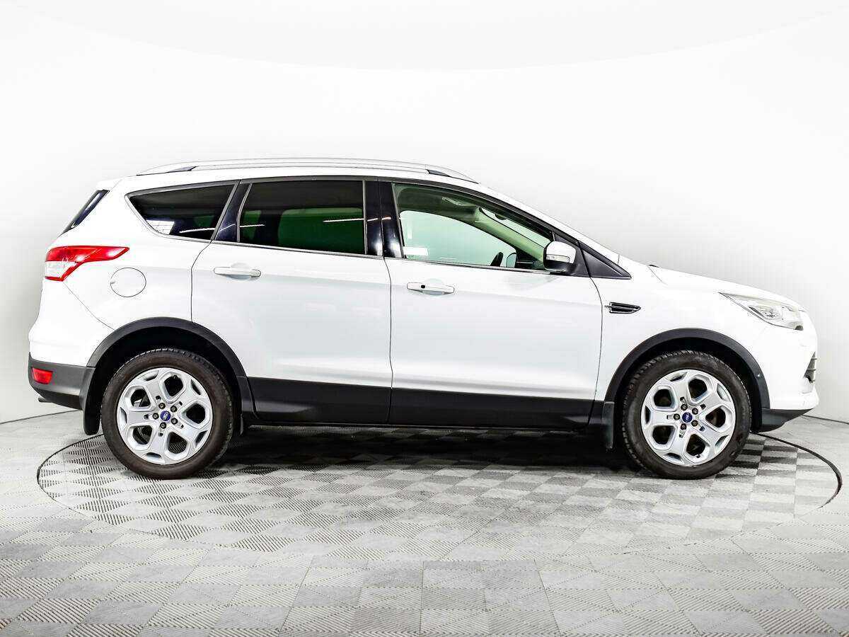 Ford Kuga с пробегом — 2013 год. Фото: #3