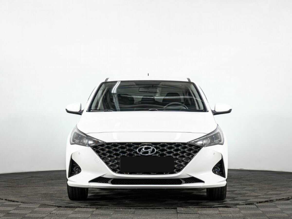 Hyundai Solaris с пробегом — 2021 год. Фото: #1