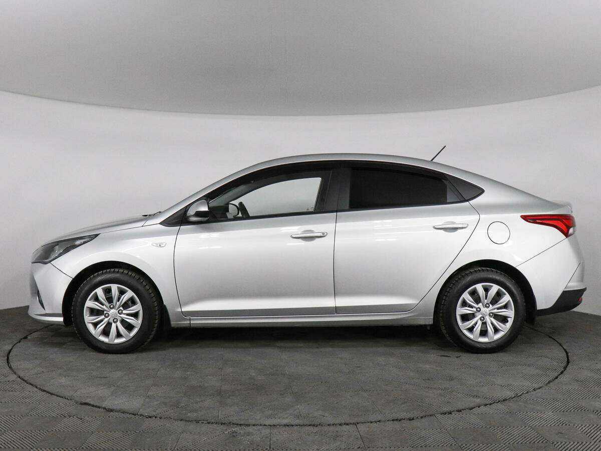 Hyundai Solaris с пробегом — 2021 год. Фото: #7