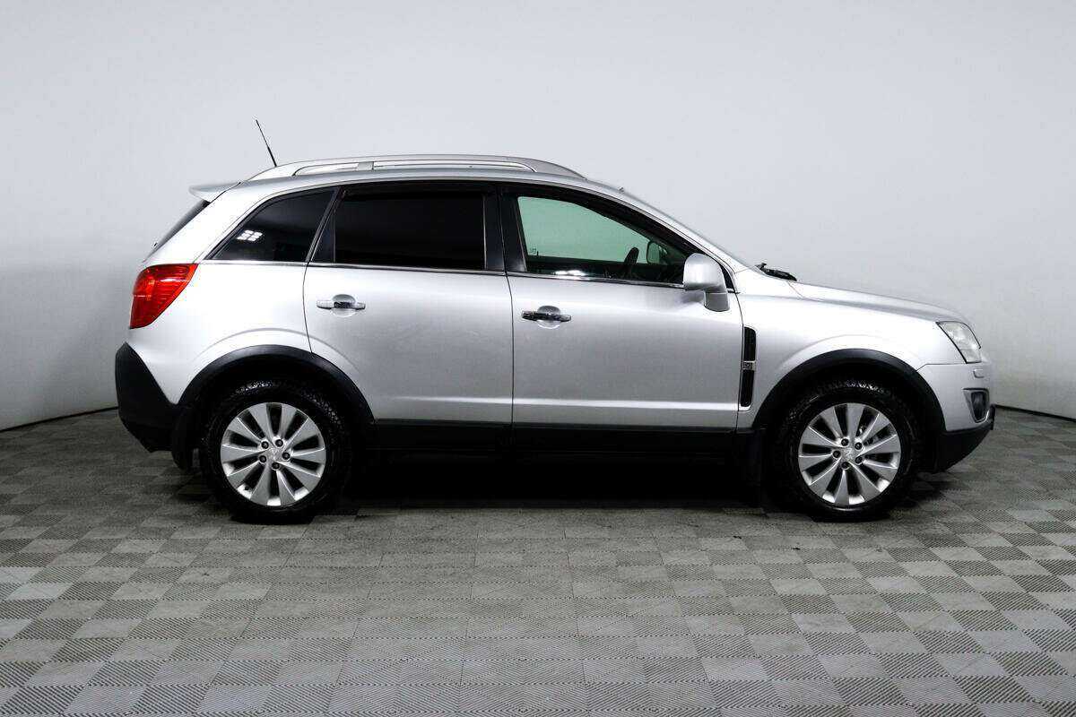 Opel Antara с пробегом — 2014 год. Фото: #3