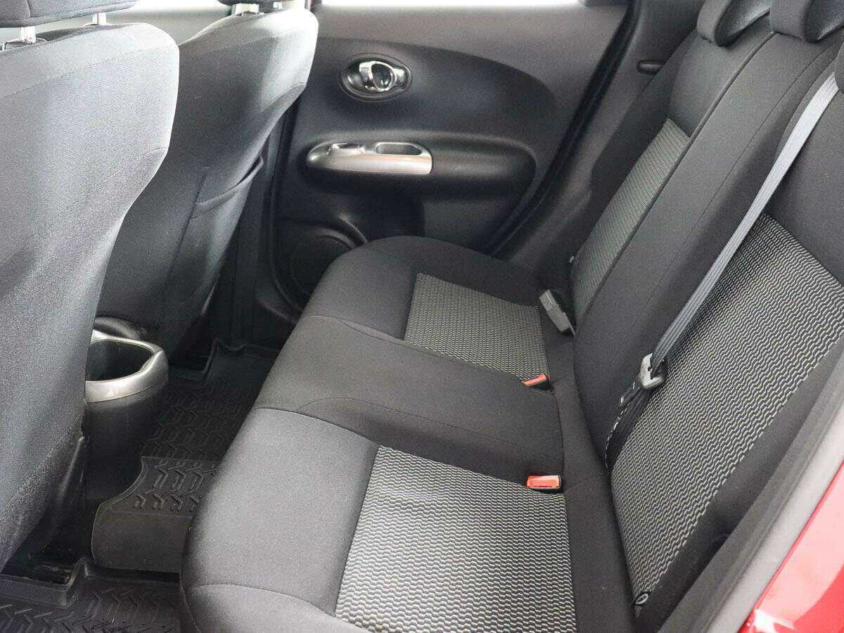 Nissan Juke с пробегом — 2015 год. Фото: #8