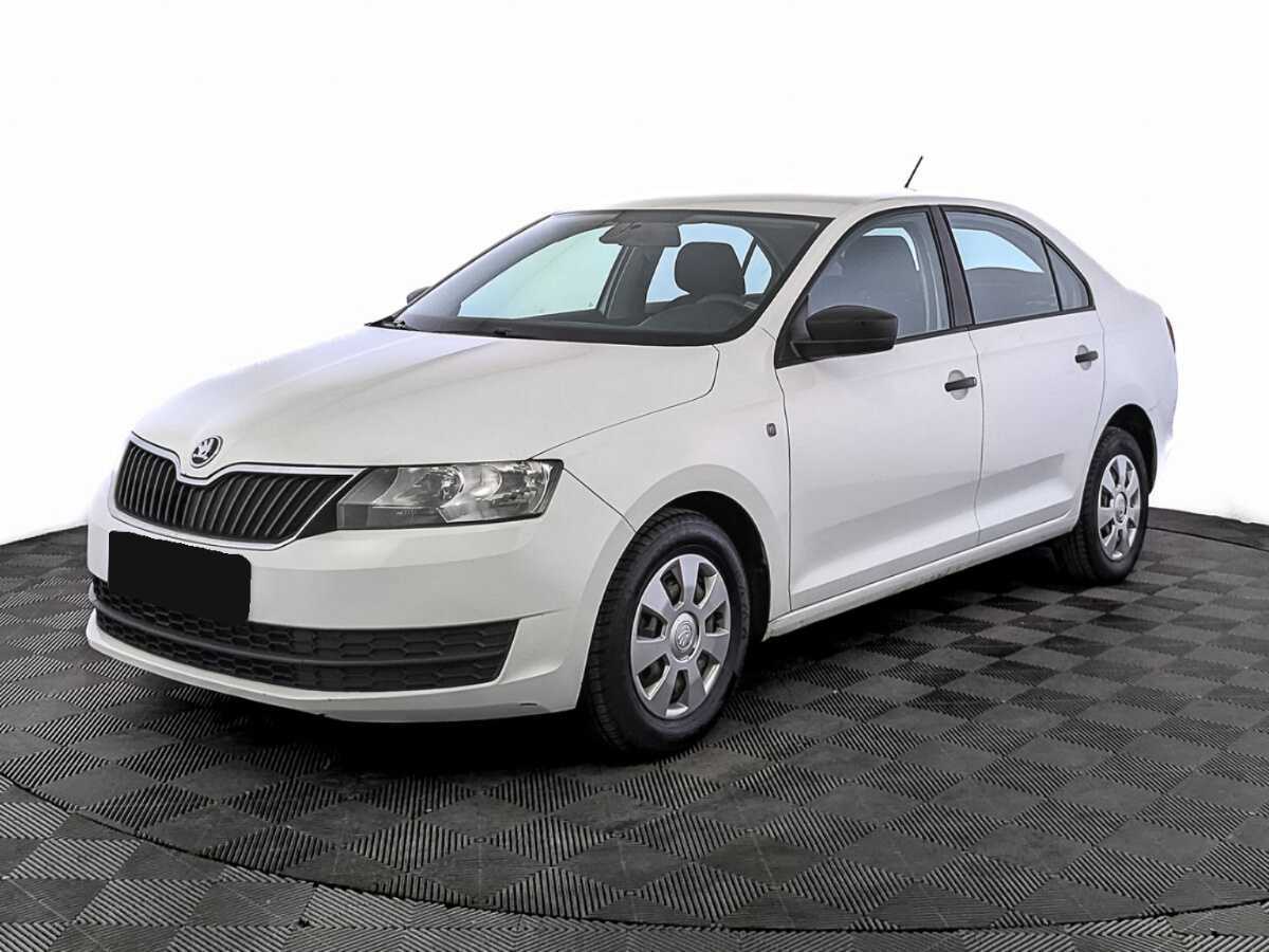 Skoda Rapid с пробегом — 2017 год. Посмотреть фото