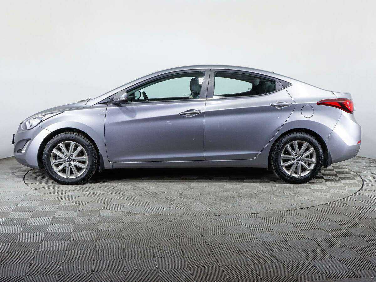 Hyundai Elantra с пробегом — 2014 год. Фото: #7