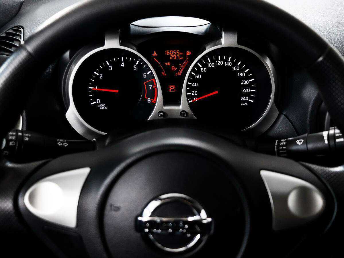 Nissan Juke с пробегом — 2014 год. Фото: #13