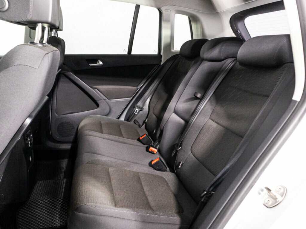 Volkswagen Tiguan с пробегом — 2014 год. Фото: #9