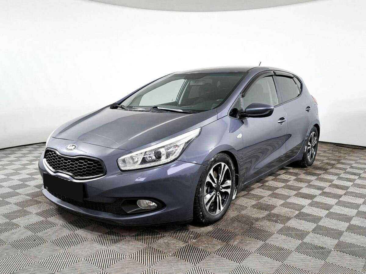 Kia Ceed с пробегом — 2013 год. Фото: #0