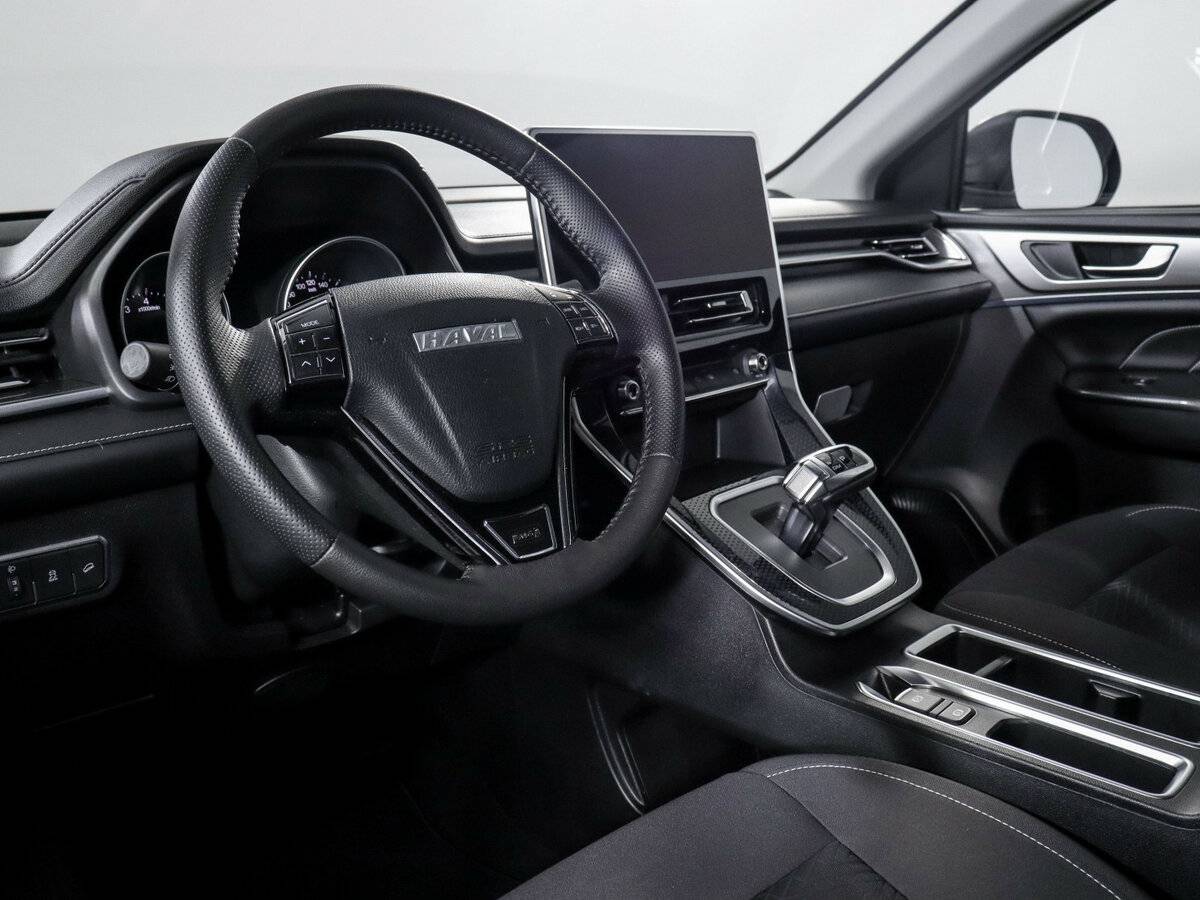 Haval M6 с пробегом — 2023 год. Фото: #11