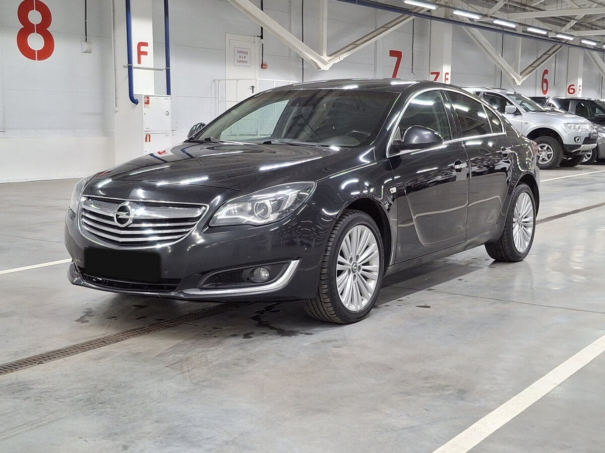 Opel Insignia с пробегом — 2014 год. Фото: #0