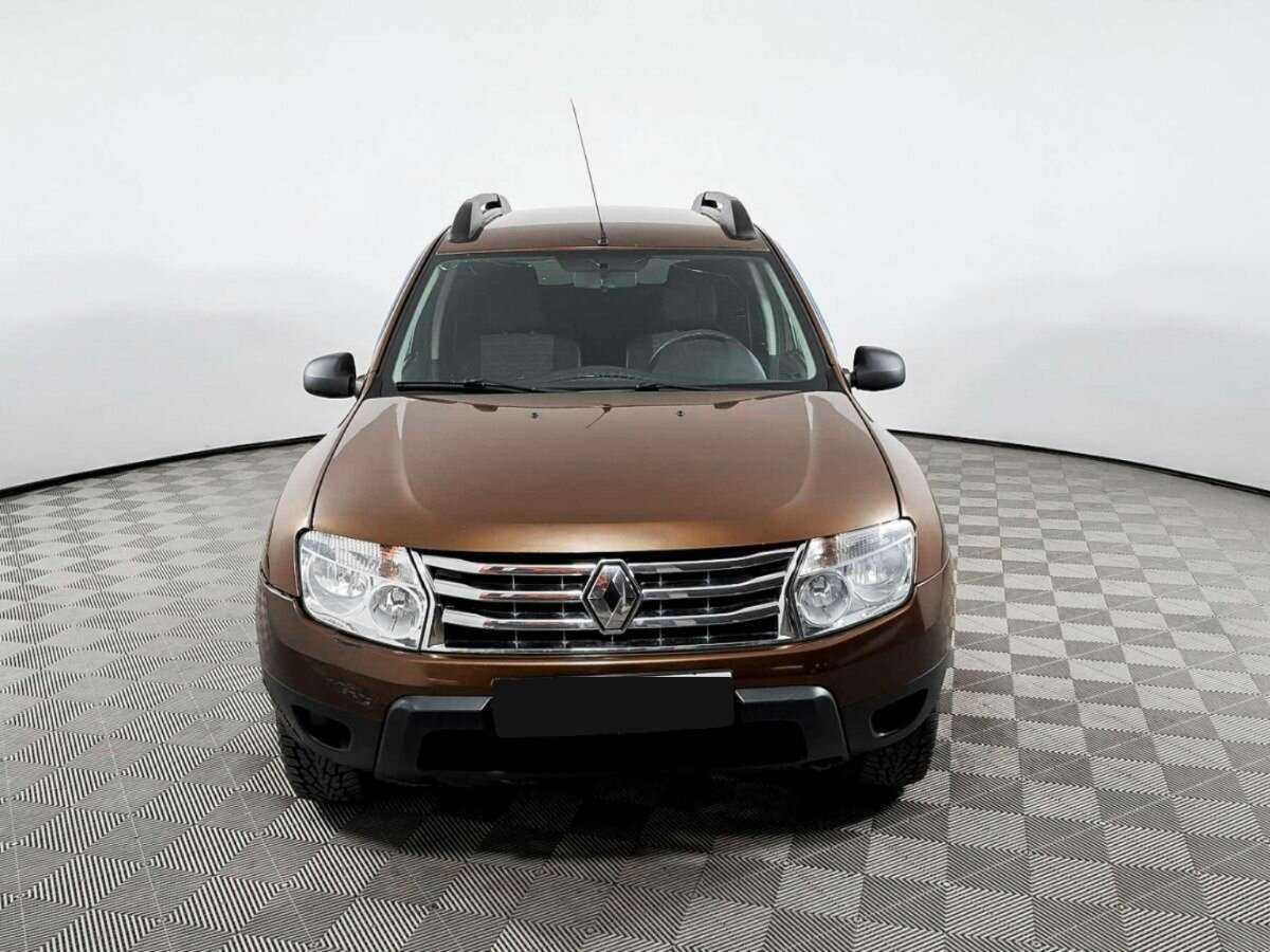 Renault Duster с пробегом — 2012 год. Фото: #1