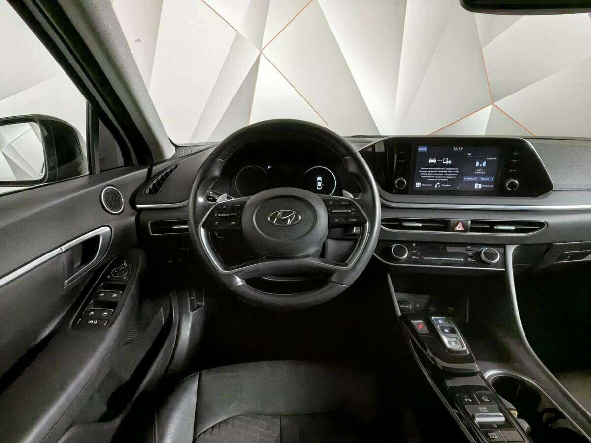 Hyundai Sonata с пробегом — 2019 год. Фото: #13