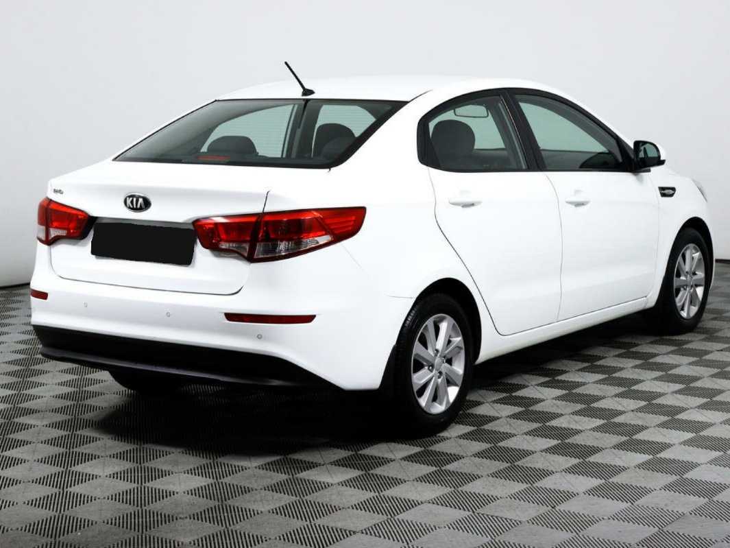 Kia Rio с пробегом — 2016 год. Фото: #4