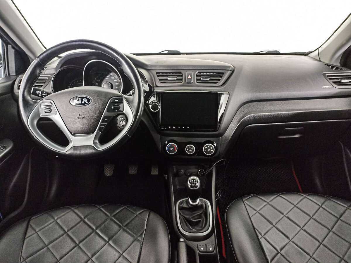 Kia Rio с пробегом — 2016 год. Фото: #11