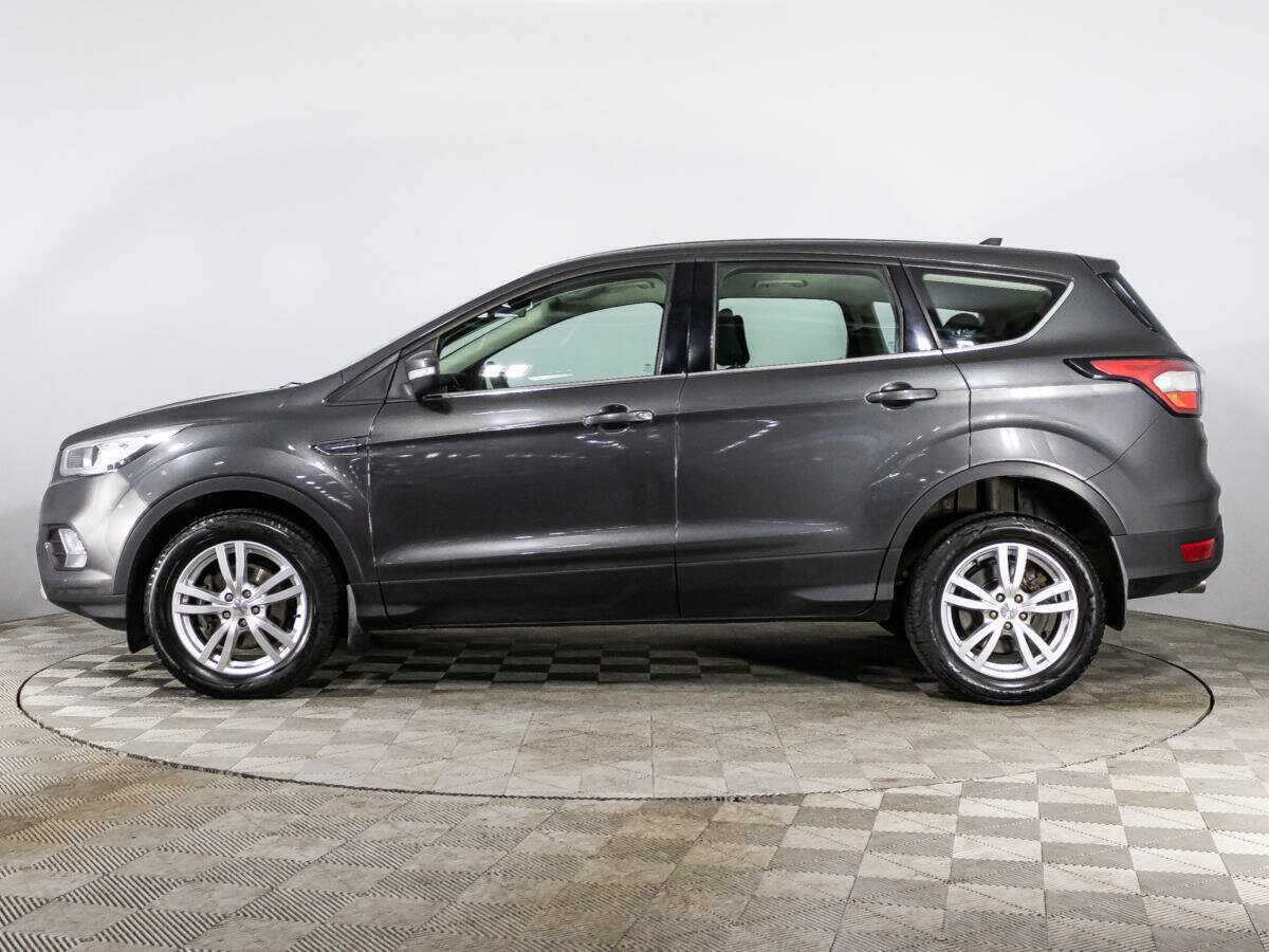 Ford Kuga с пробегом — 2017 год. Фото: #7