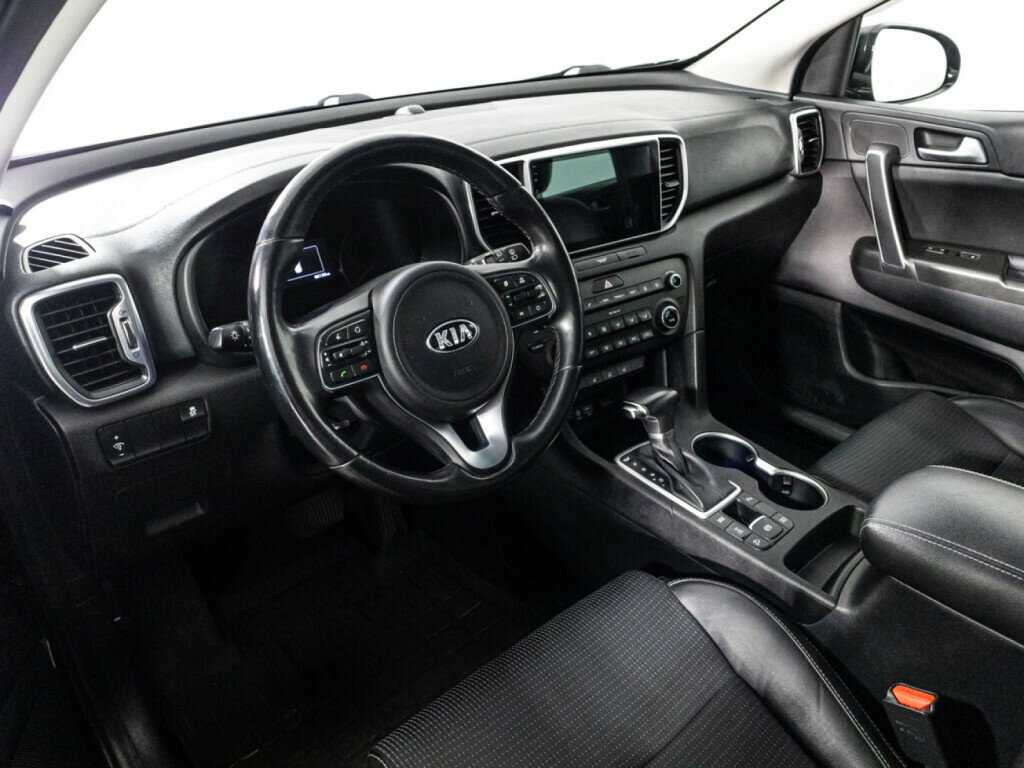 Kia Sportage с пробегом — 2017 год. Фото: #10