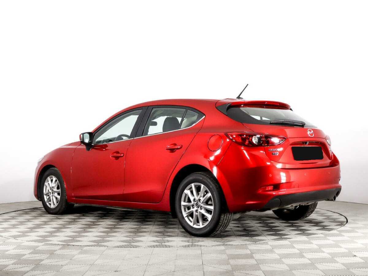 Mazda 3 с пробегом — 2016 год. Фото: #6