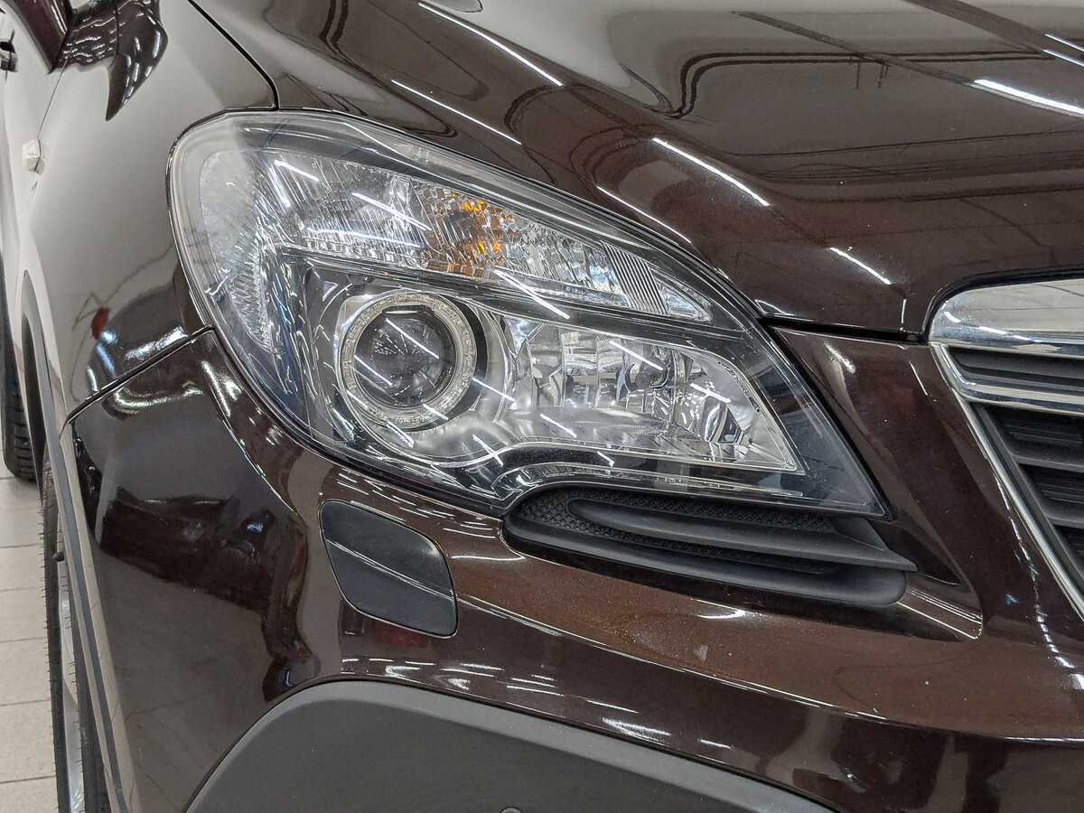 Opel Mokka с пробегом — 2014 год. Фото: #10