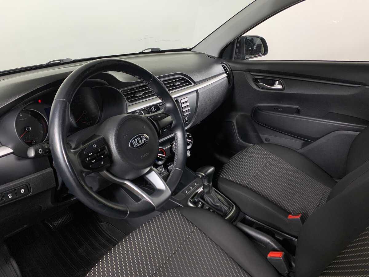 Kia Rio с пробегом — 2018 год. Фото: #11