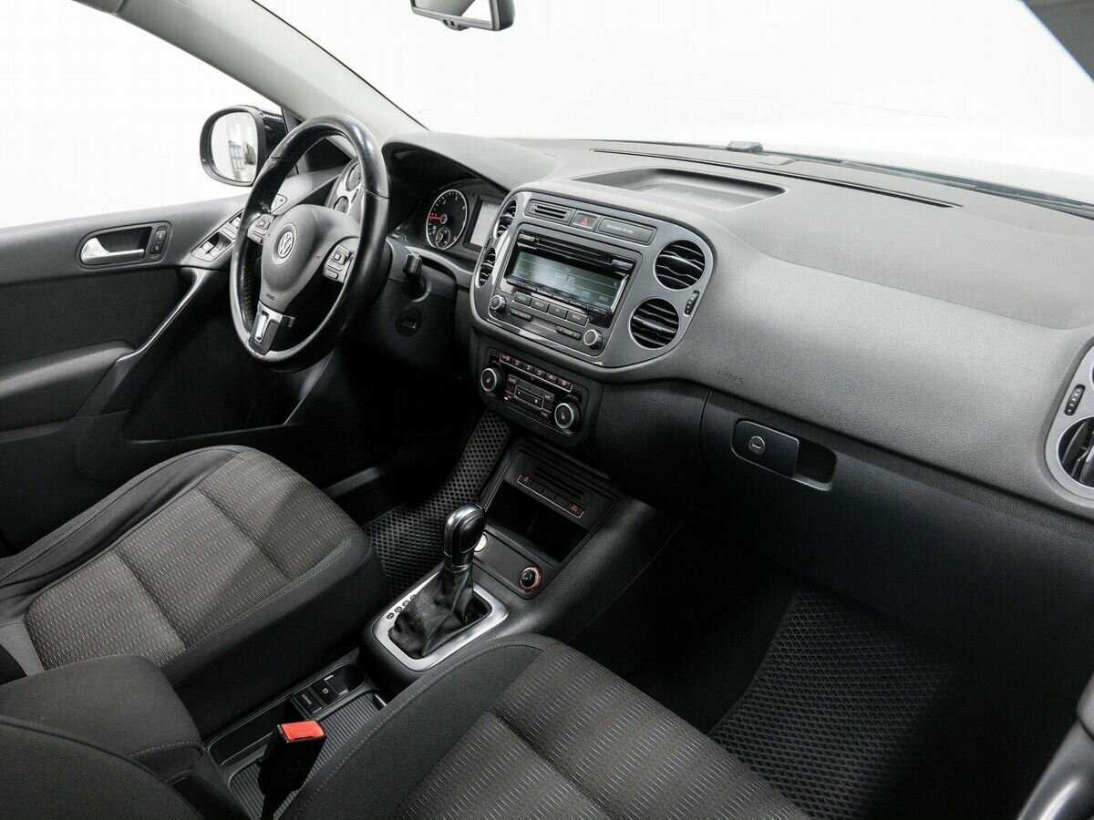 Volkswagen Tiguan с пробегом — 2013 год. Фото: #7
