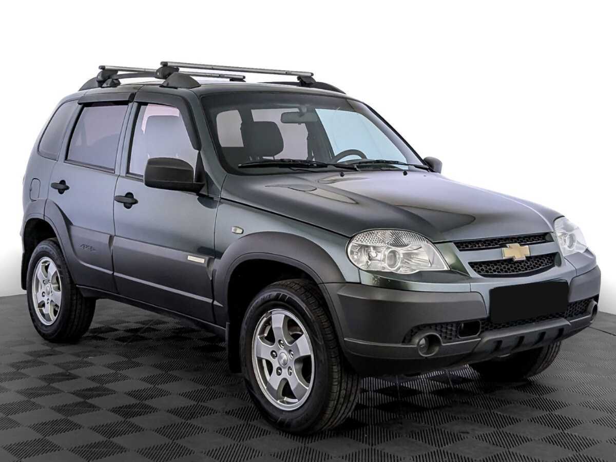 Chevrolet Niva с пробегом — 2017 год. Фото: #2