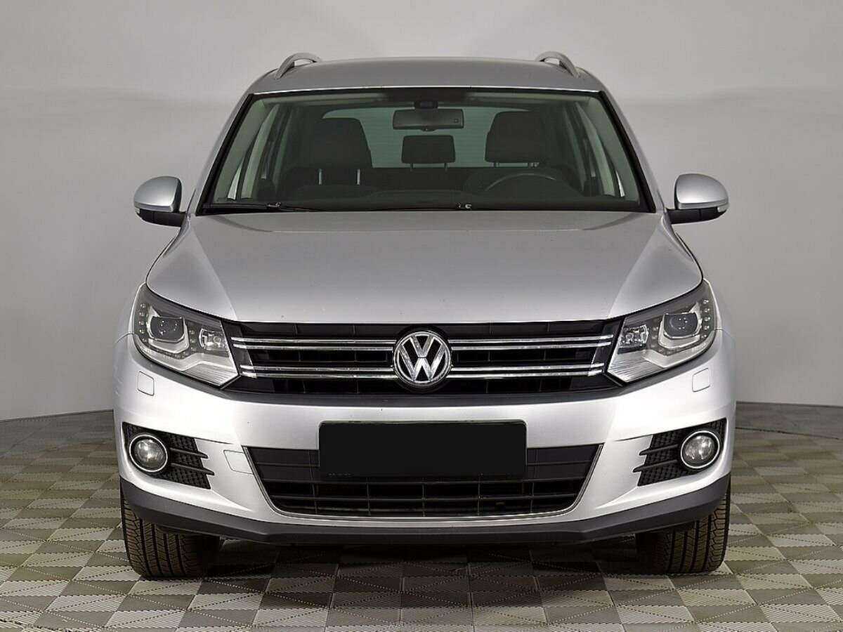 Volkswagen Tiguan с пробегом — 2012 год. Фото: #2