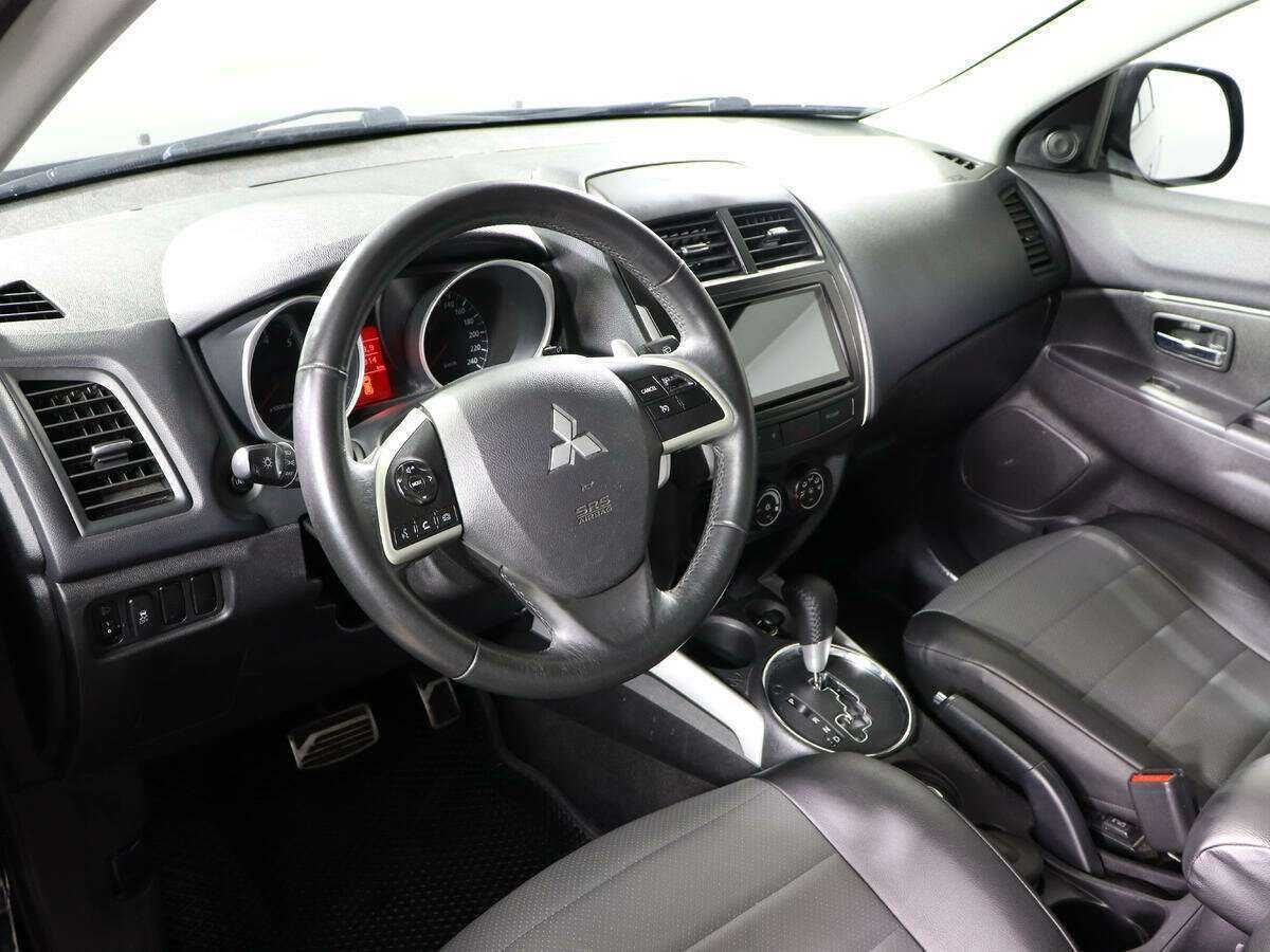Mitsubishi ASX с пробегом — 2013 год. Фото: #11