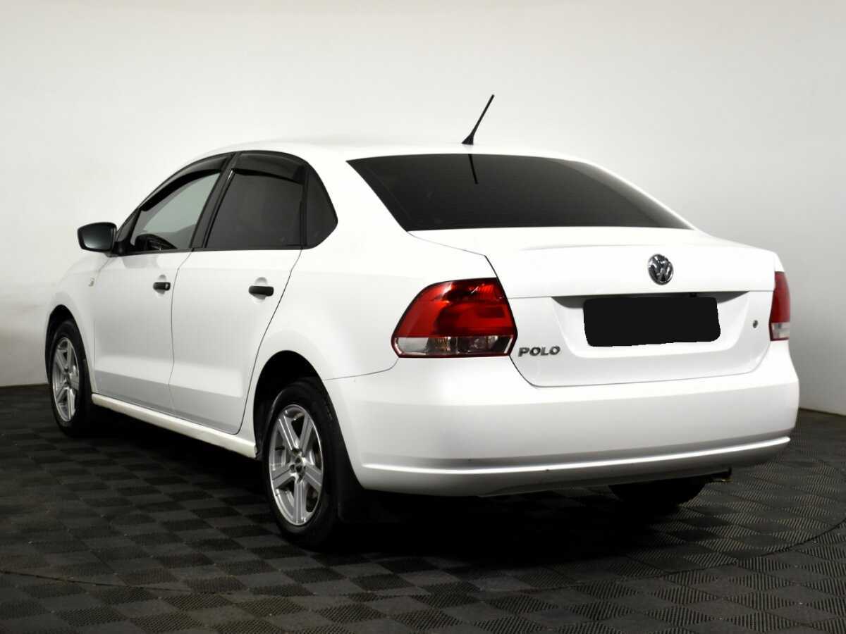 Volkswagen Polo с пробегом — 2014 год. Фото: #5