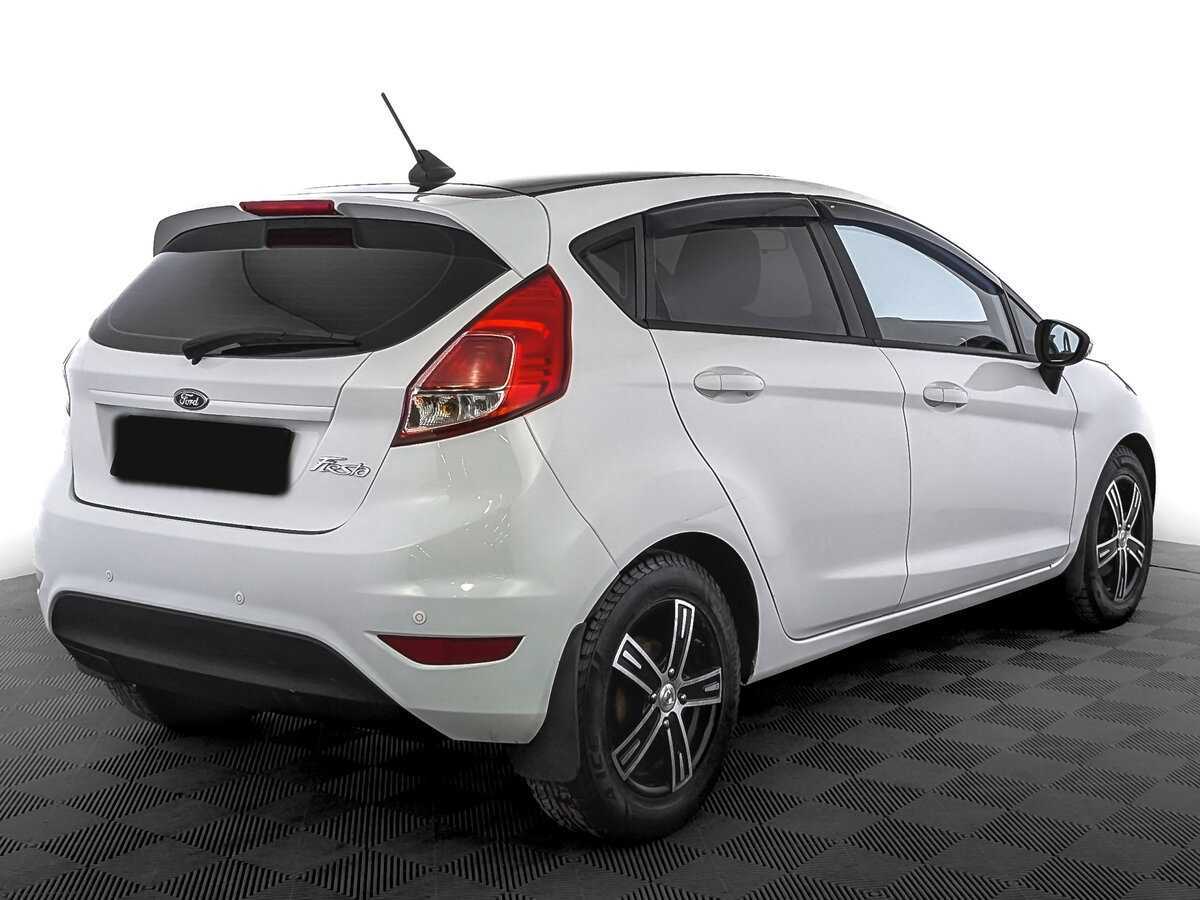 Ford Fiesta с пробегом — 2017 год. Фото: #4