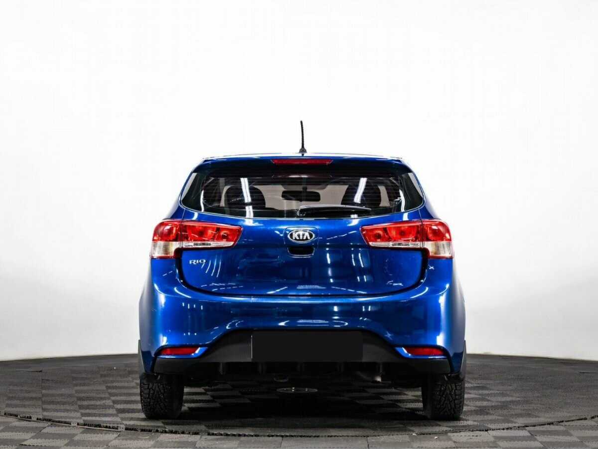 Kia Rio с пробегом — 2015 год. Фото: #4