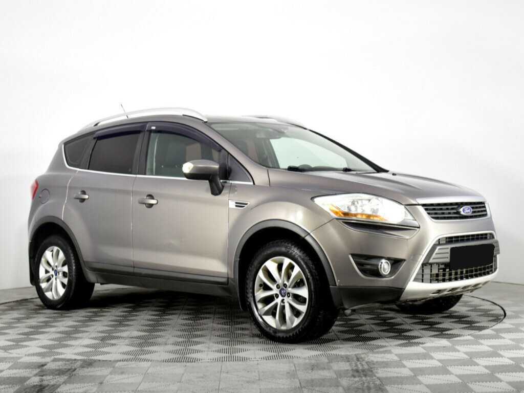 Ford Kuga с пробегом — 2012 год. Фото: #2