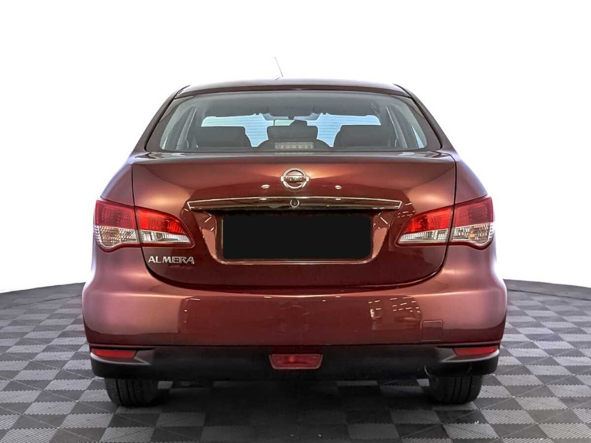 Nissan Almera с пробегом — 2016 год. Фото: #5