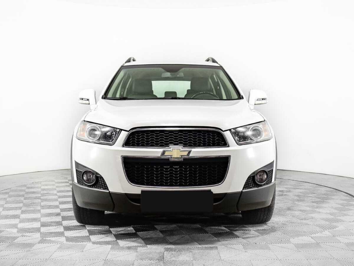 Chevrolet Captiva с пробегом — 2012 год. Фото: #1