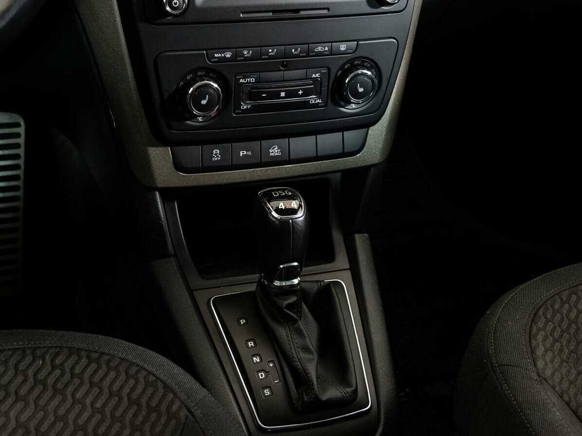 Skoda Yeti с пробегом — 2014 год. Фото: #13