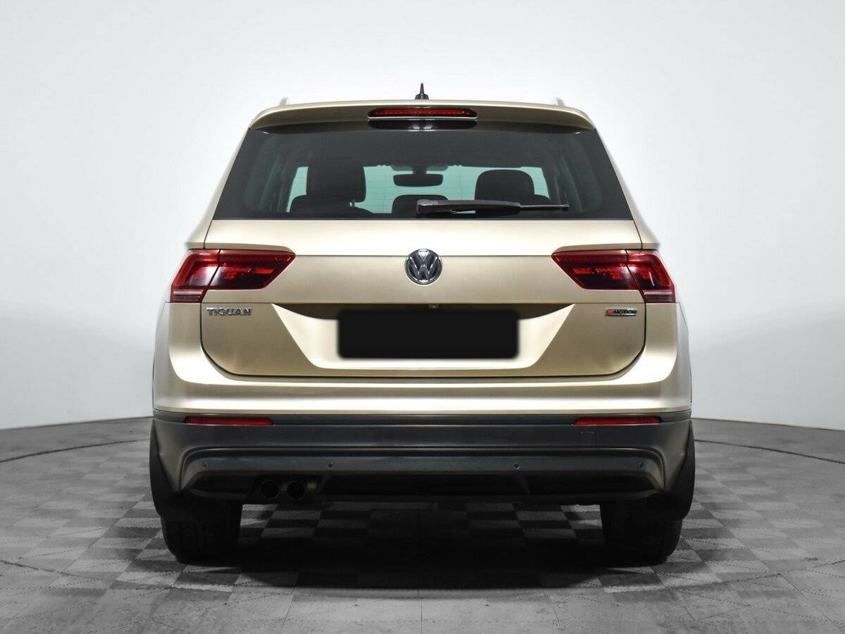 Volkswagen Tiguan с пробегом — 2018 год. Фото: #5