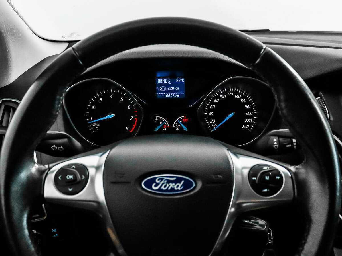 Ford Focus с пробегом — 2012 год. Фото: #16