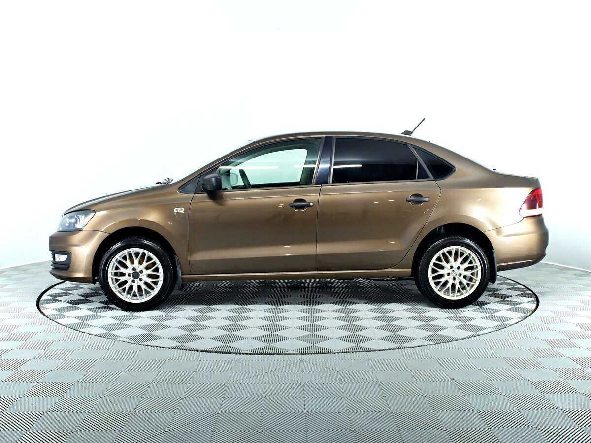 Volkswagen Polo с пробегом — 2019 год. Фото: #7