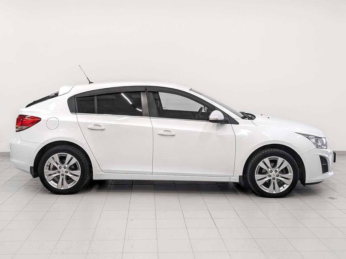 Chevrolet Cruze с пробегом — 2014 год. Фото: #3